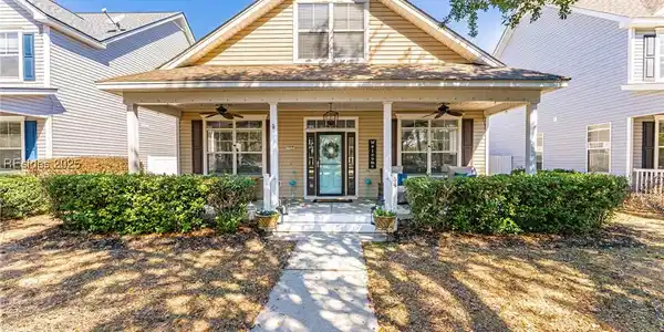 54 4th Avenue