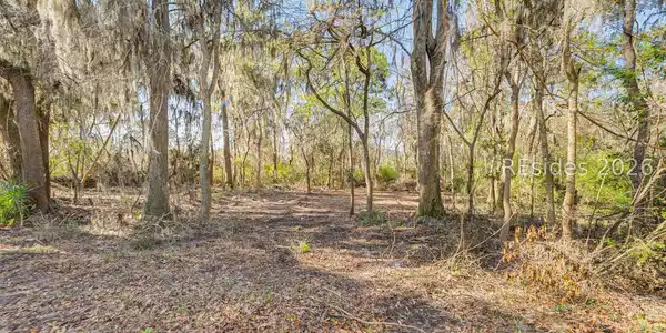 10 Old Salem Road