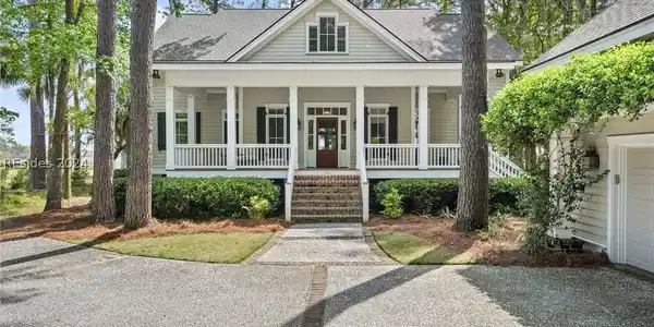 29 Longwood Drive