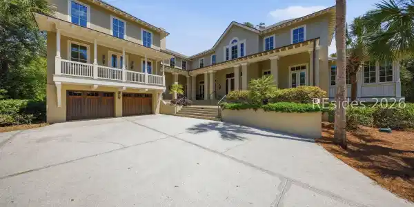 9 Armada Street