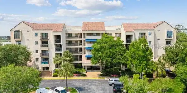 2 Shelter Cove Lane