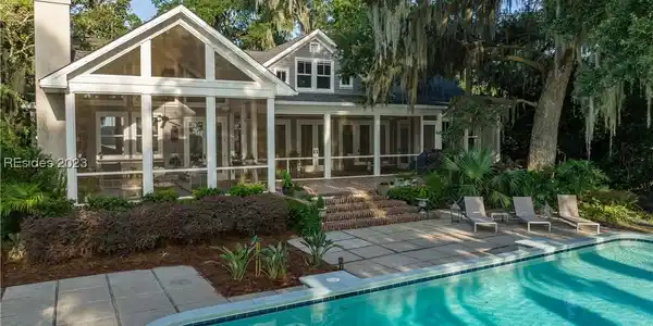 6 Lucy Creek Drive