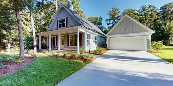 34 Faculty Drive