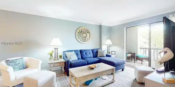 6 Lighthouse Lane