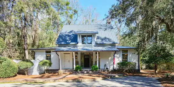 42 Blue Willow Street