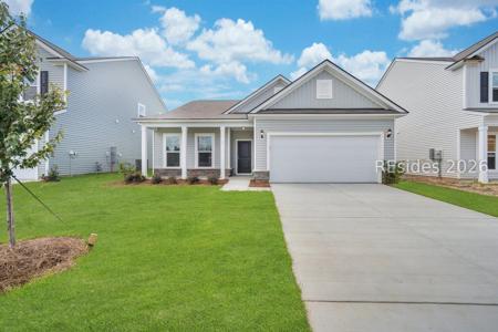 82 Hillcrest Way