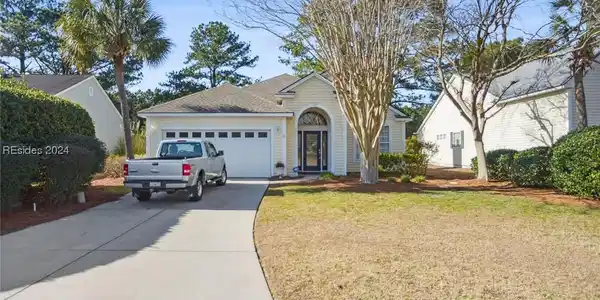 22 Canters Circle