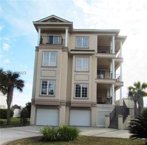 10 Singleton Shores Manor