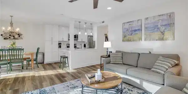 135 Lighthouse Road