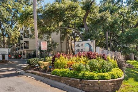 23 S Forest Beach