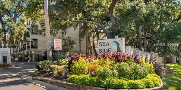 23 S Forest Beach