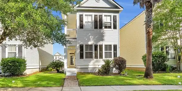 15 Abbey Avenue