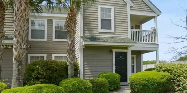 13 Old South Court