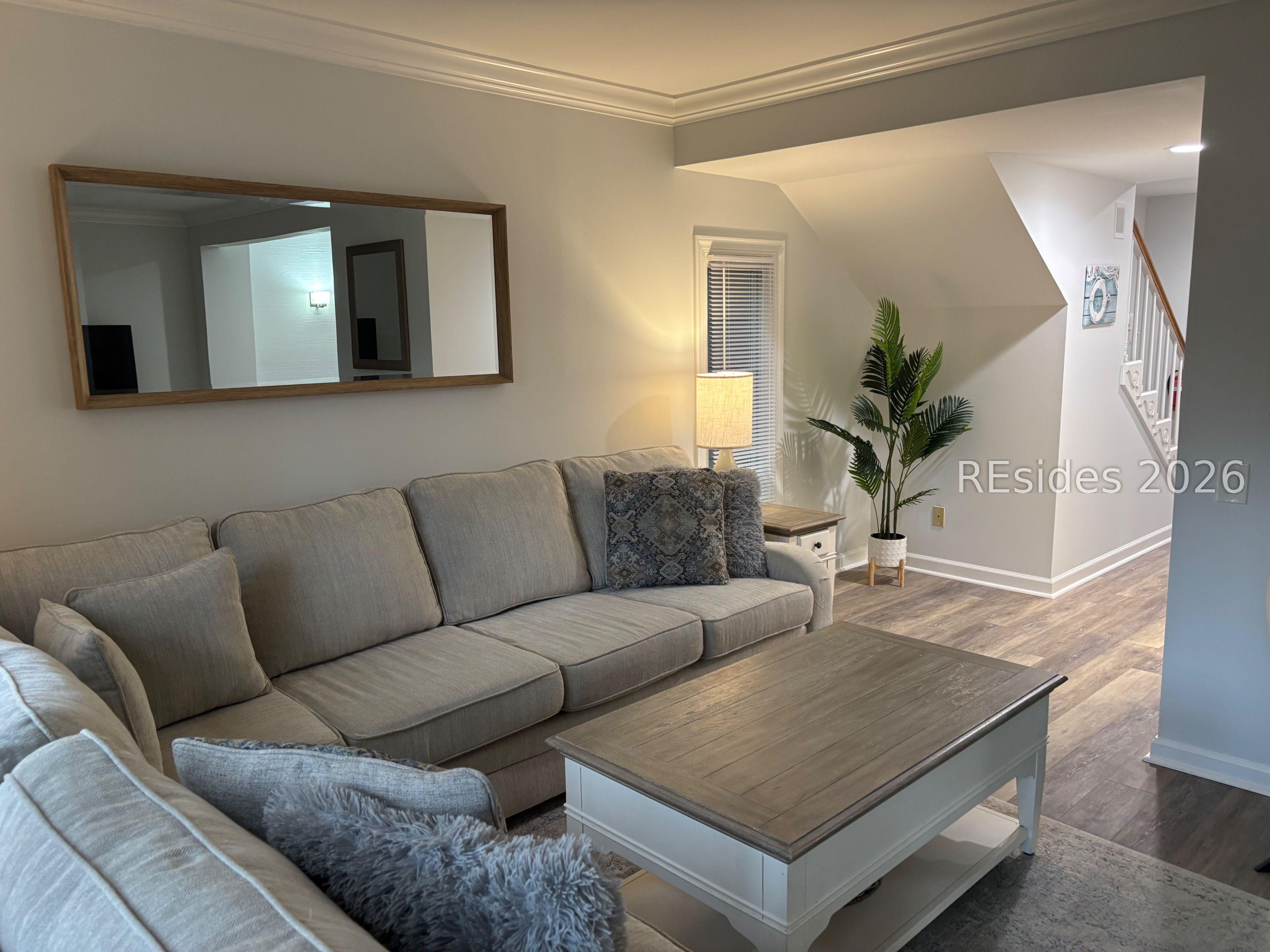 Image 2: Sectional sofa in large living room