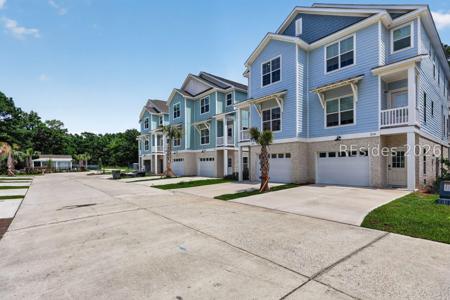 220 Olive Shell Court