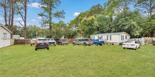 119 Dillon Road