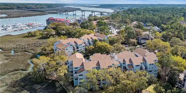 70 Paddle Boat Lane