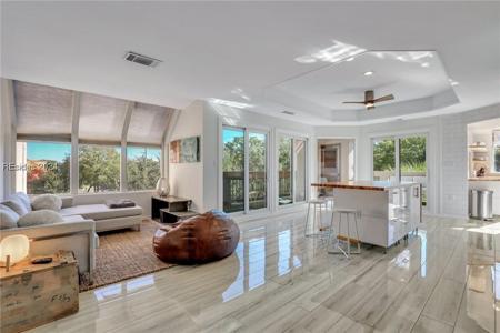 13 Harbourside Lane