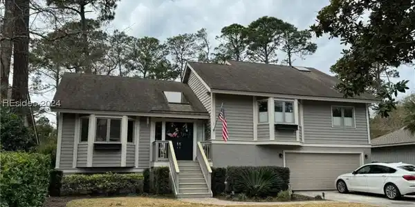 3 Beaver Lane