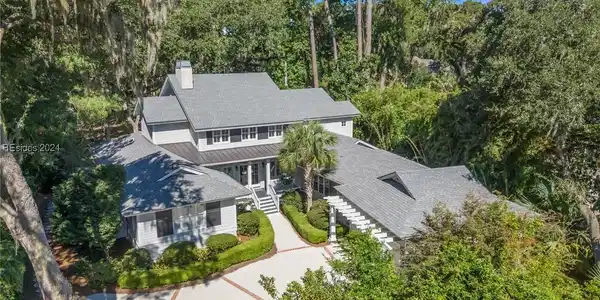 58 Heritage Road