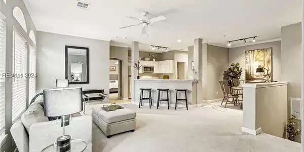 4 Indigo Run Drive
