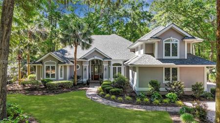 565 Colonial Drive