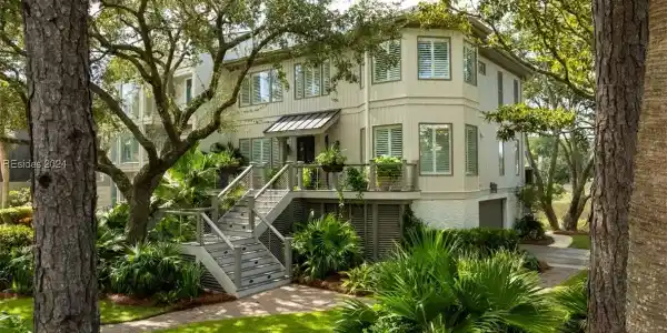 21 Oyster Landing Lane