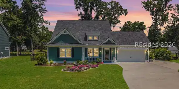 8 Fox Sparrow Road