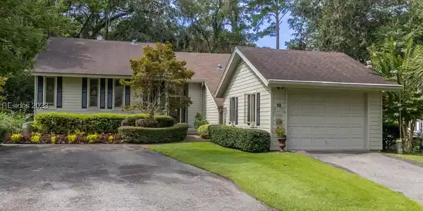 13 Wax Myrtle Court