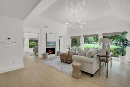 1 Sparrow Hawk Court