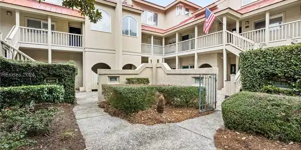 5 Newport Drive