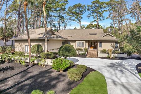 275 Long Cove Drive