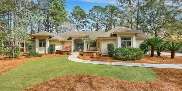 178 White Oaks Circle