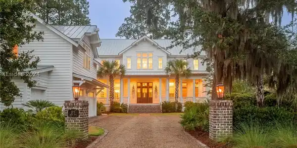 273 Davies Road