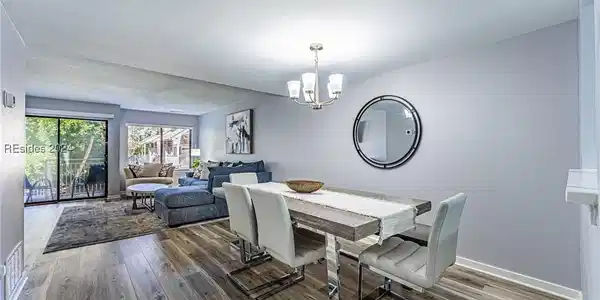 15 Deallyon Avenue