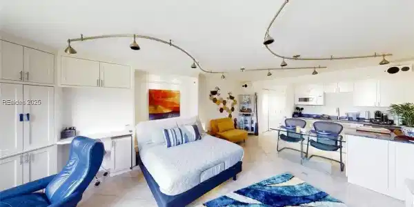 5 Braddock Bluff Drive