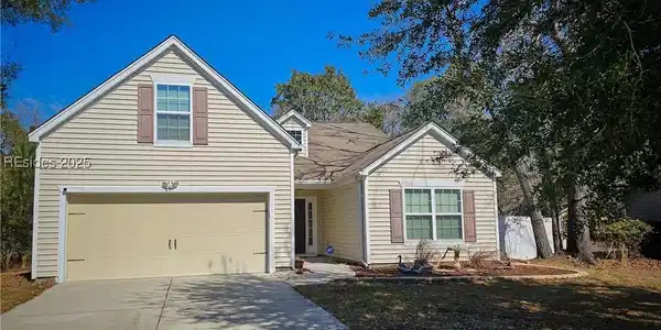 32 Mary Elizabeth Drive