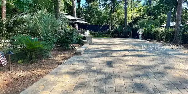 133 Arrow Rd #321