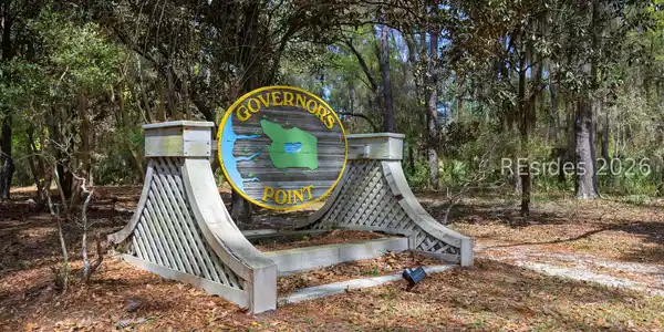 20 Governors Point