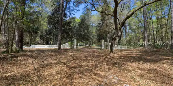 Image 4 Image 4
