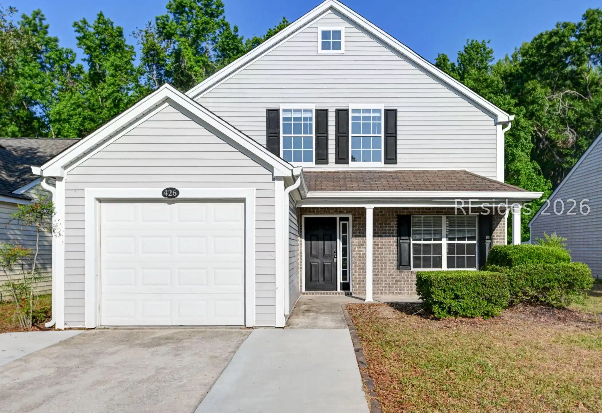 Image 1: Front of home Image 1: Front of home
