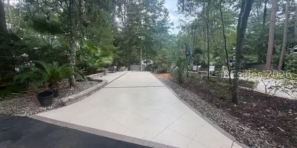 133 Arrow Road
