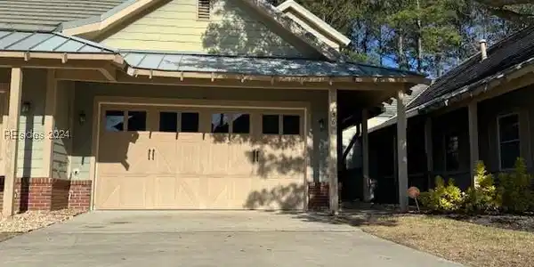 36 Augustine Road