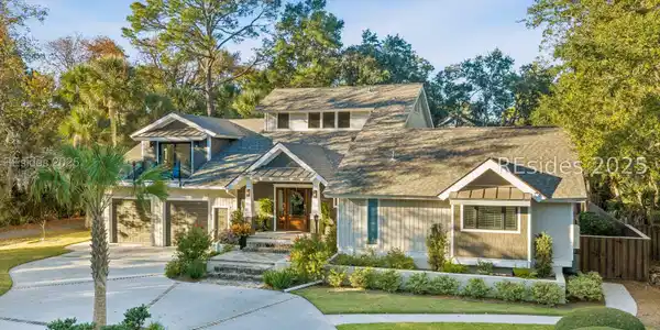 1 Firethorn Lane