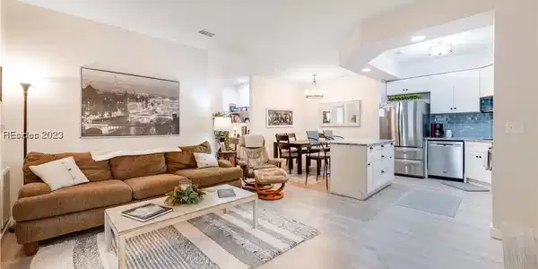 380 Marshland Road