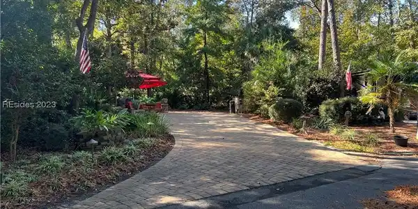 133 Arrow Rd #19