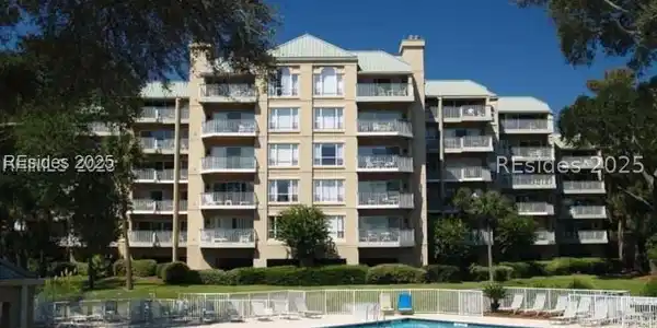 77 Ocean Lane