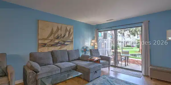 15 Deallyon Avenue