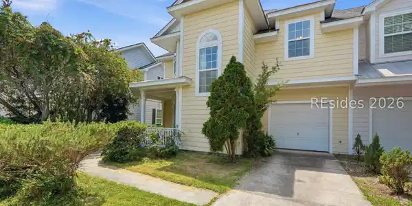 8 Winterberry Lane