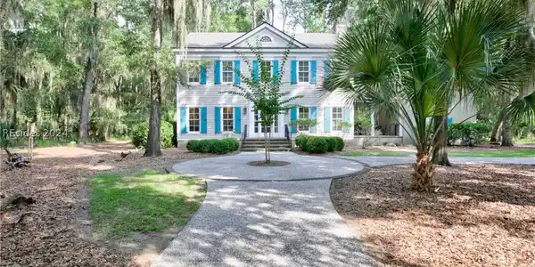 34 Forest Lake Drive